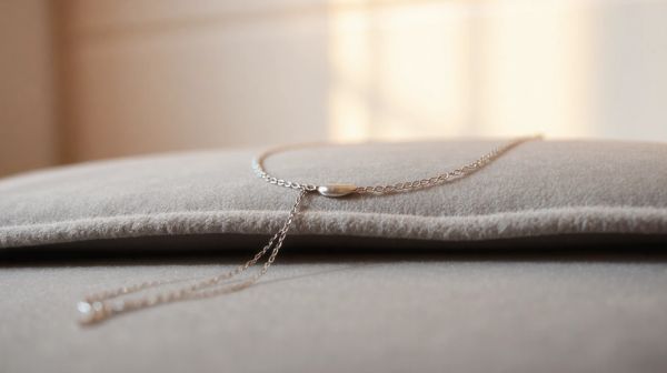 Découvrez notre sélection de bijoux en acier inoxydable stylés